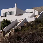 Minos *