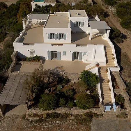 Minos Villa