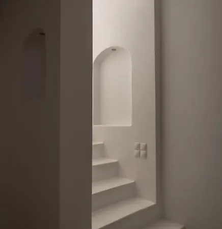 Minos Antiparos