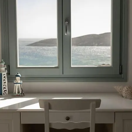 Minos Antiparos