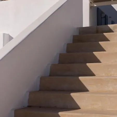 Minos Villa