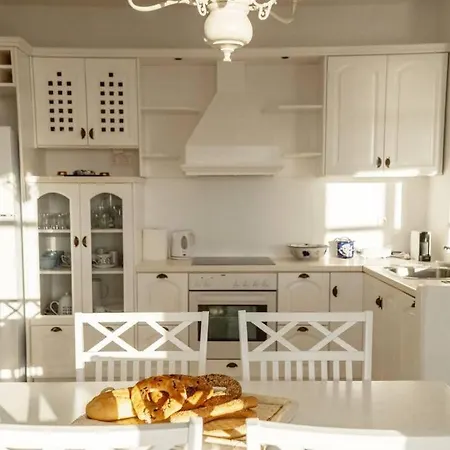 Villa Minos Andíparosz