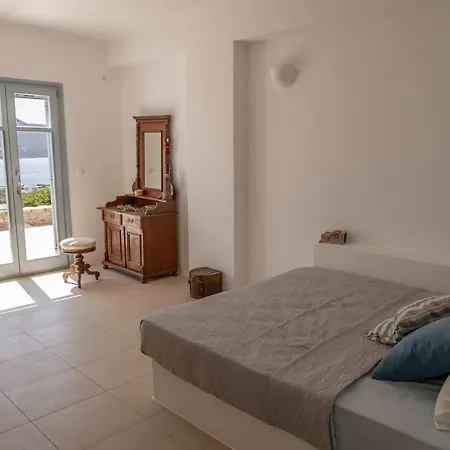 Villa Minos *
